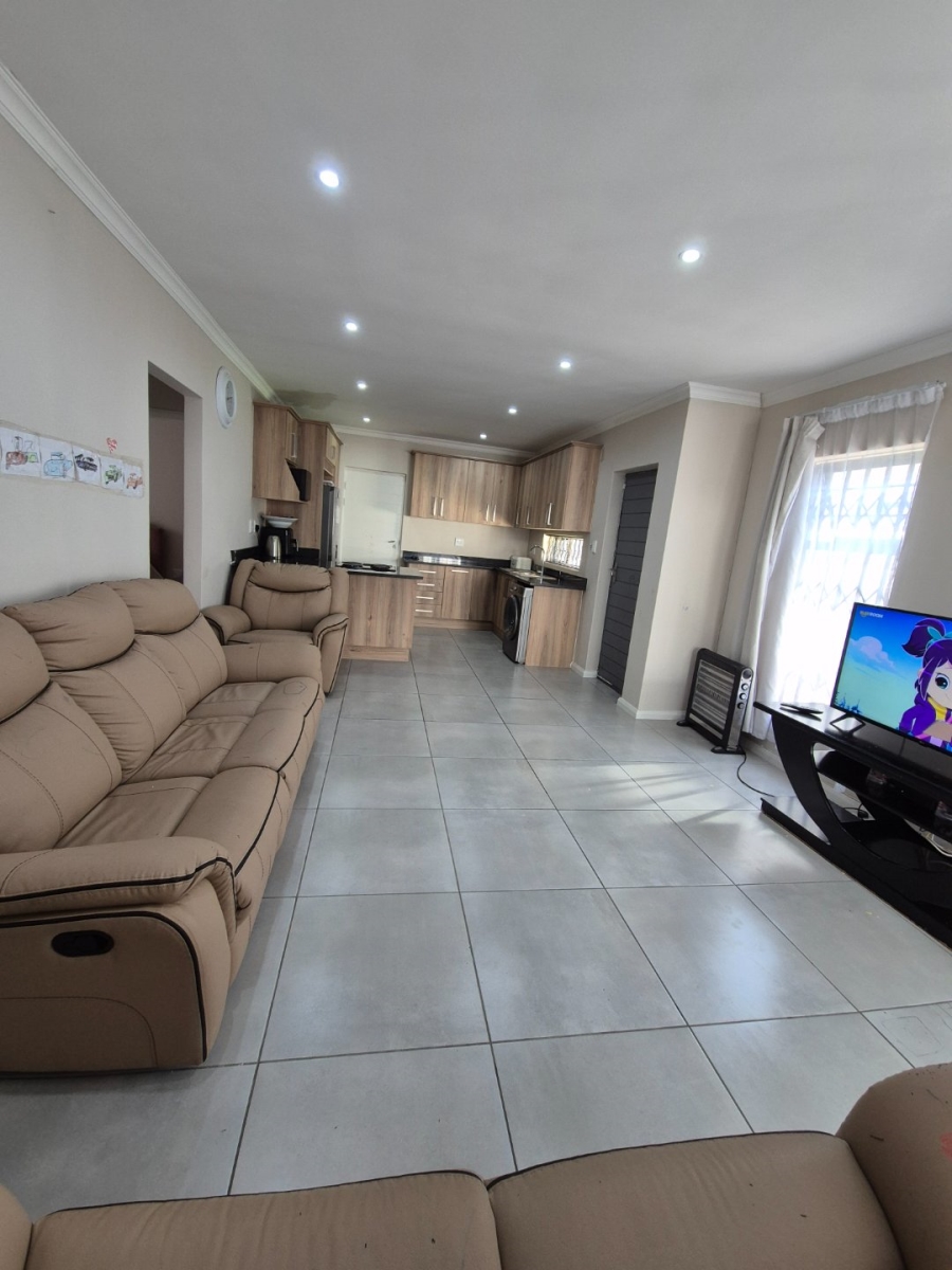 3 Bedroom Property for Sale in Fairview Eastern Cape